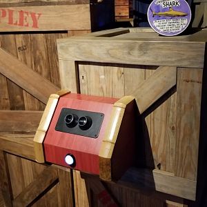 Aq of the Smokies - Curious Creatures - viewfinder