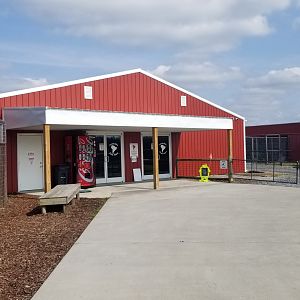 Brights Zoo - South American building