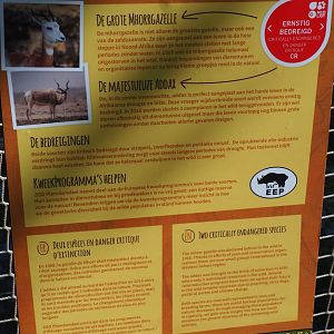 Addax and Mhorr gazelle breeding programs signage, 2020-06-12