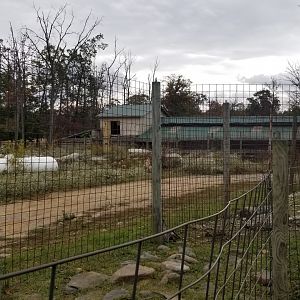 Catoctin Wildlife Preserve - Barn for safari hoofstock
