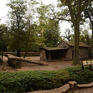 S-American mixed species enclosure