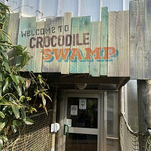 Entrance to Crocodile Swamp 181020