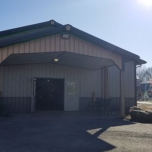 Keystone Safari - Reindeer/small domestics building