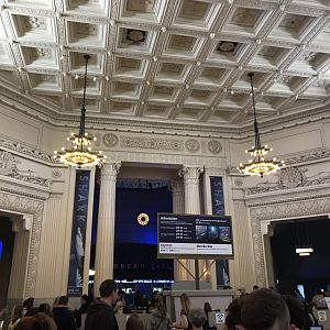 Shedd Aquarium: Kovler Family Hall