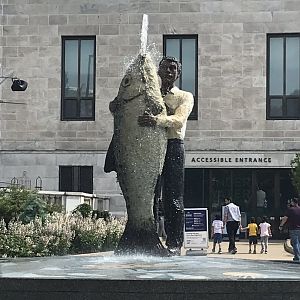 Shedd Aquarium: "Man with Fish"