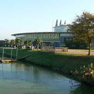 Planet Exotica - Outdoor from the entrance