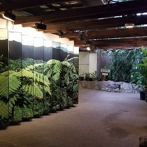 Pittsburgh Zoo - primate building exit