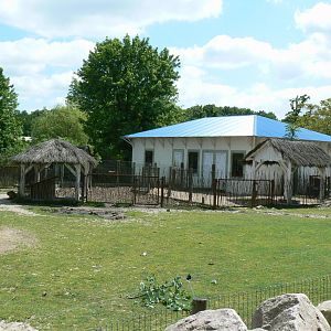 Le Pal - South american plain house