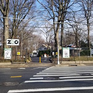 Staten Island Zoo - Entrance (Clove Rd entrance)