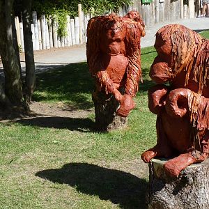 Model orangutans, September 2016