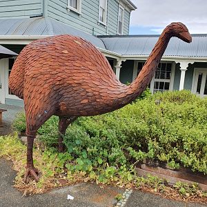 Moa statue, Greytown