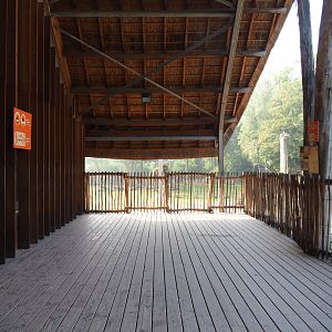Savanna exhibit viewing shelter next to the Kordofan giraffe house, 2020-09-16