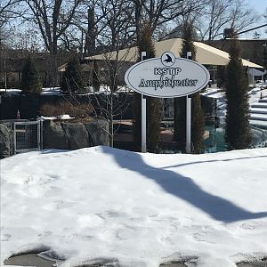 Como harbor- amphitheater sign