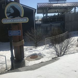 Como harbor- entrance to underwater viewing