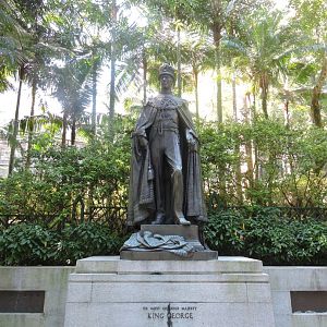 King George VI statue [2016]
