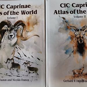 CIC Caprinae Atlas of the World, Gerhard Damm, Nicolás Franco vol 1&2