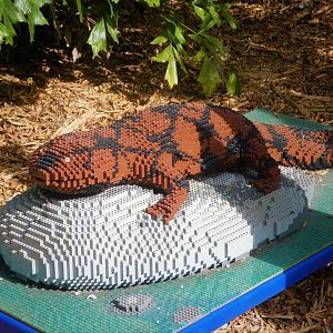 BRICKLIVE! Animal Paradise - Chinese Giant Salamander