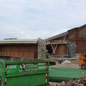 Pepper Family Wildlife Center Construction