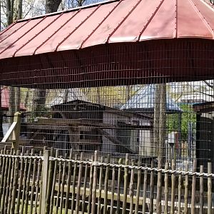 Cape May - Another empty corn crib cage