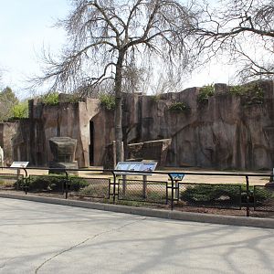 Adventure Africa - Giraffe Exhibit