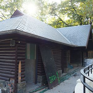 Old bovine stable building being renovated, 2020-09-20
