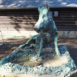 Wild boar statue, 2020-09-20