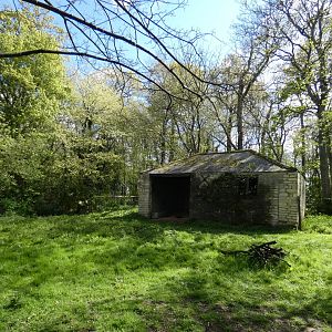 Stanley crane enclosure