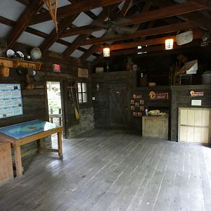 May. 2021 - Wolf Woods - Mexican Wolf Cabin Viewing