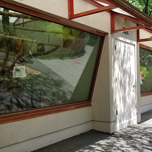 Bergen County Zoo - Sloth, agouti, Goeldi's monkey indoor areas