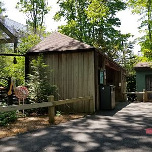 Bergen County Zoo - Wetlands aviary (closed)