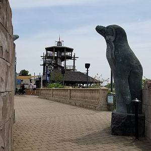 Long Island Aquarium - Penguins
