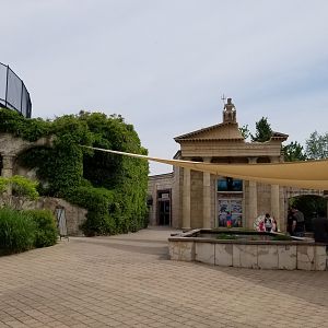 Long Island Aquarium - Coliseum on left, koi ahead