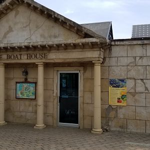 Long Island Aquarium - Boat House