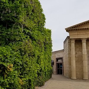 Long Island Aquarium - Critter Corner
