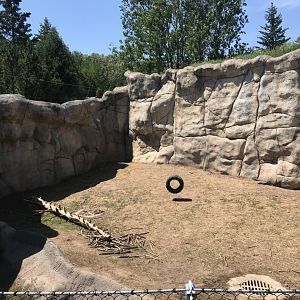 Bear Country- New Alaskan brown bear exhibit (formerly polar shores)