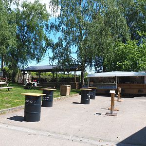 Food truck and outdoor eating areas, 2021-05-29