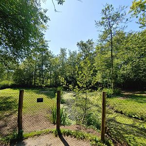 Vicuña and Rhea enclosure