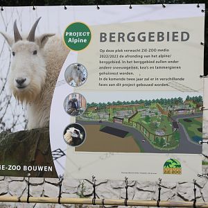 Info-sign new to construct Mountain-area