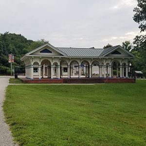 Maryland Zoo - Pavillion in front of entrance