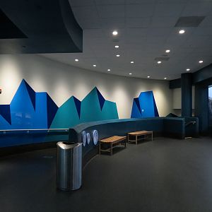 Aquarium - South Atlantic - Ramp to Lower Level