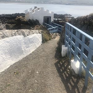 Logan fish pond - Bathing hut