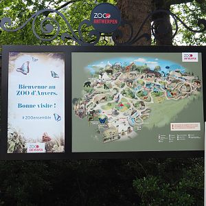 Sign with map and information screen, 2021-07-17