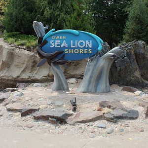Sea Lion Shores Entrance Sign
