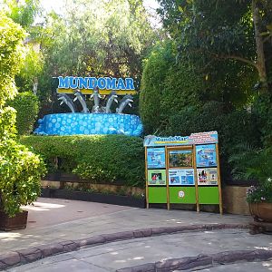 Entrance fountain -MundoMar Benidorm (2021)