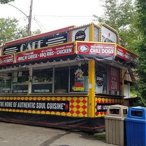 Elmwood Park - Food vendor
