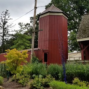 Elmwood Park - Barnyard