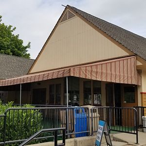 Elmwood Park - Gift shop