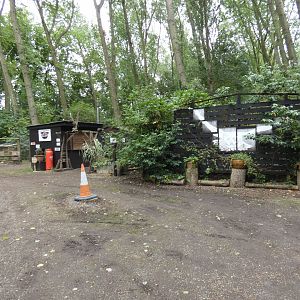 Entrance (Rutland Falconry Centre)