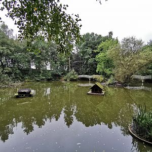 The lake/big pond close to the entrance