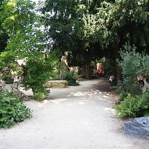 Garden area with new educational exhibition on pollinators, 2021-09-02
